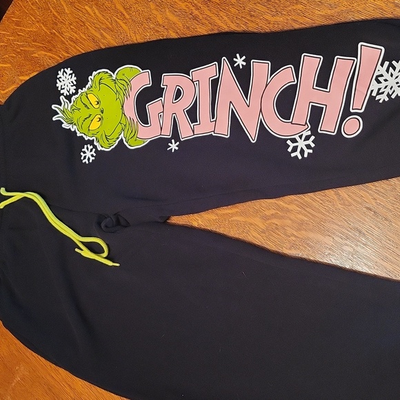 Dr. Seuss The Grinch Black Joggers - Picture 9 of 10